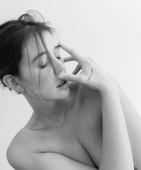 creatorjewels high quality pornstar image