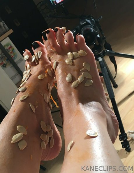 saggy tits onlyfans hot naked img