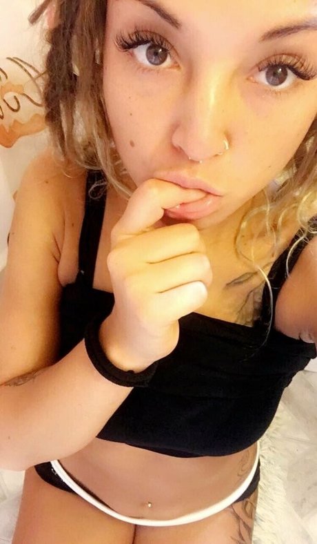 fuckingmystepbrother star erotic pic