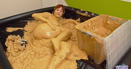 lyndralynnfree pornographic model archive