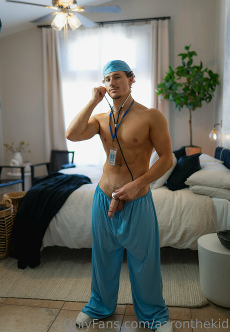 aaronthekid model top pictures