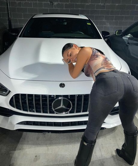 Mariah The Scientist pornstar high quality photo