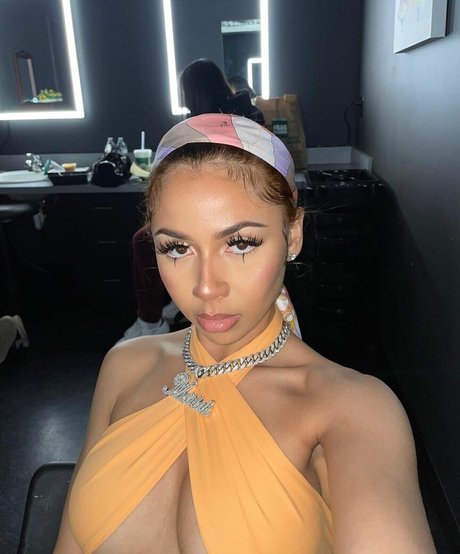 Mariah The Scientist hot pornstar pictures