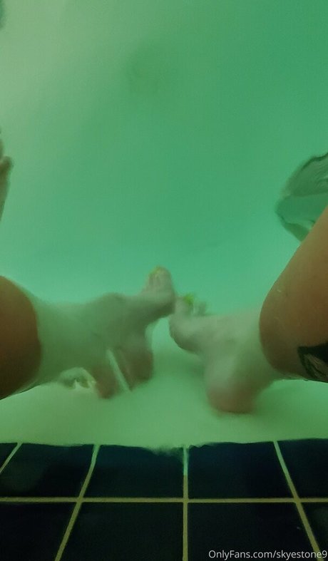 skyestone9 naked model gallery