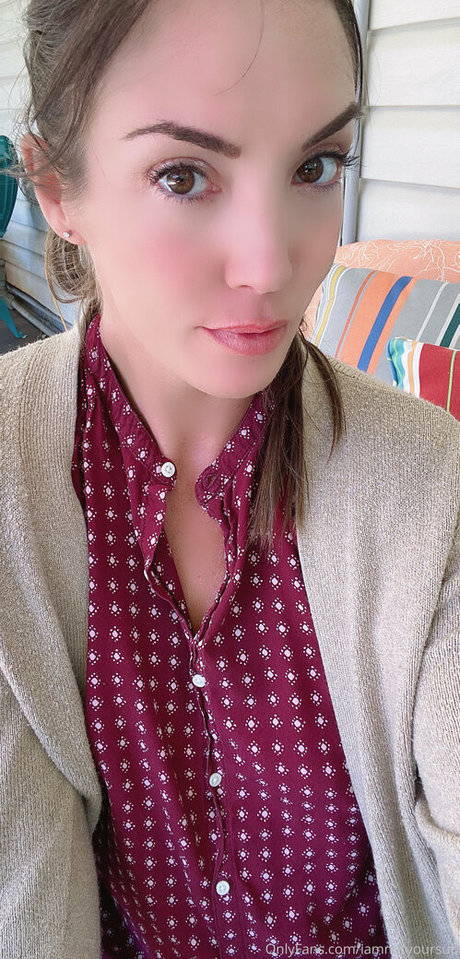 iamnotyoursub pornstar beautiful archive