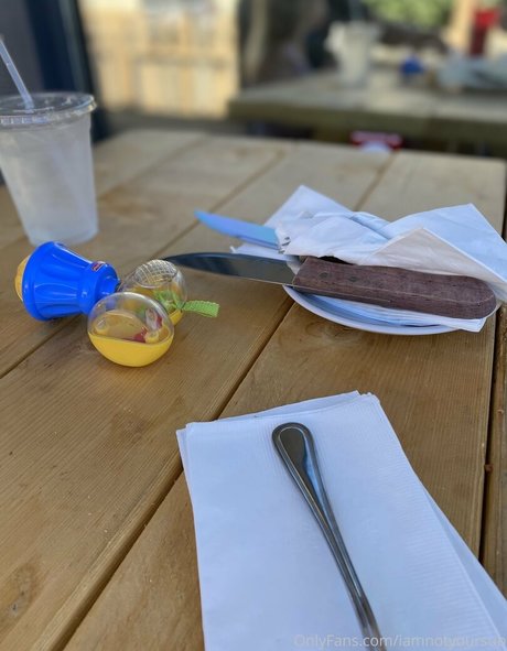 iamnotyoursub pornstar hd img