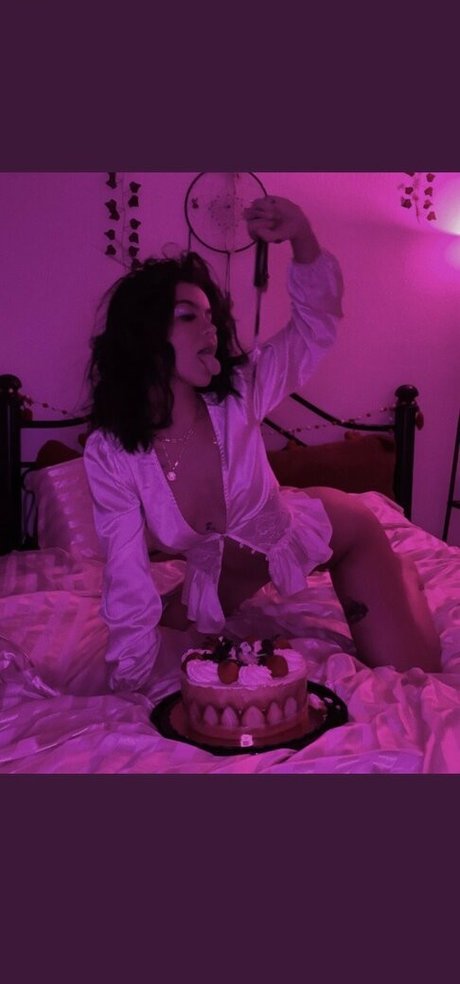 Rilie Timmons erotic star picture