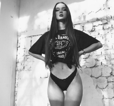 xborderline model hd photos