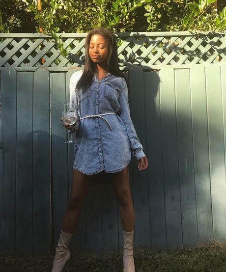 Camille Hyde pornstar exclusive galleries