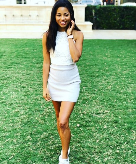 Camille Hyde free pornstar gallery