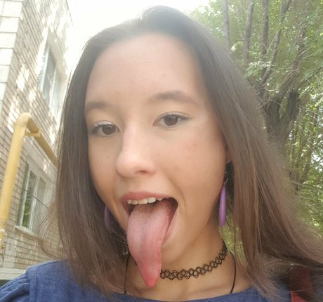 rofdeenyt naked star photo