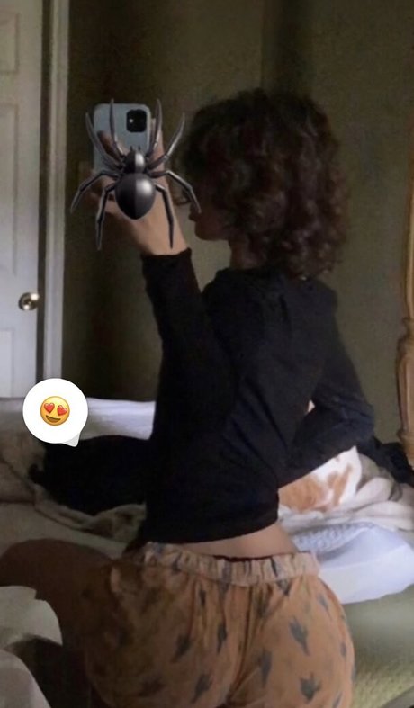 Sachadollz sex pornstar img