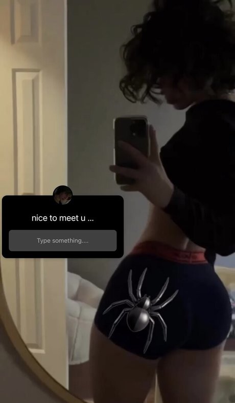 Sachadollz top star picture