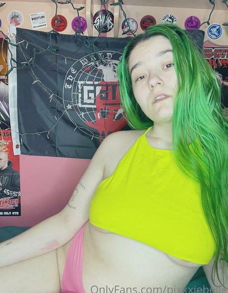 pixxxiebelle exclusive pornstar pic