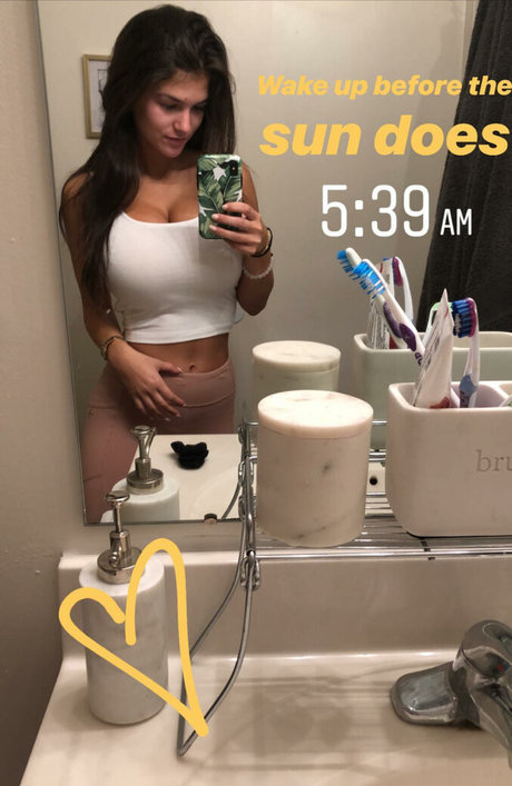 Dominique D Angelo nude actress gallery