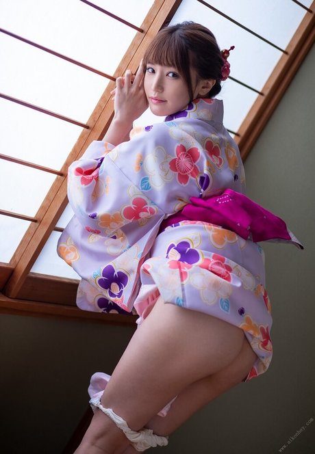 Shoko Takahashi sex model photos