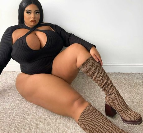 Yathbeauty pornstar erotic archive