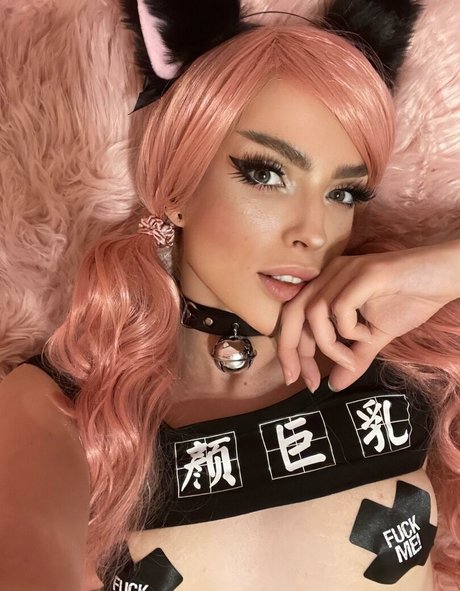 freyasha naked model img