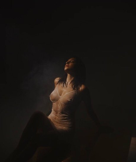 Olivia Linz pornstar pictures