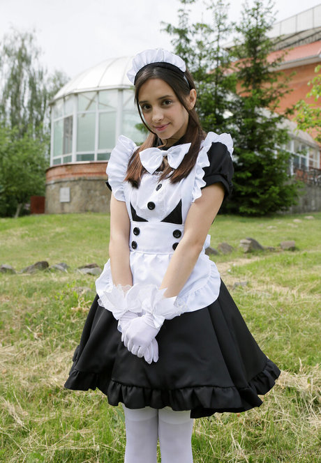 Olivia Linz model erotic pictures