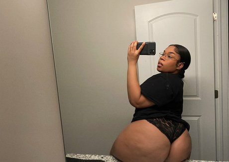 Angelsellsss star adult pics