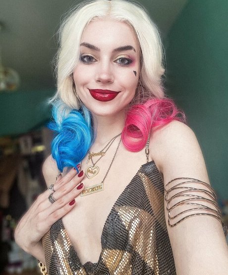 MaryCipher Cosplay art model image