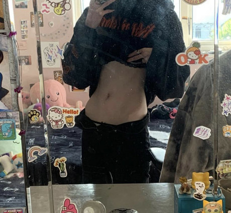 babypumpkin model nude picture