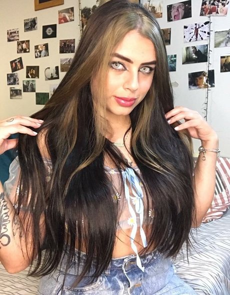 Andressakin model beautiful pic