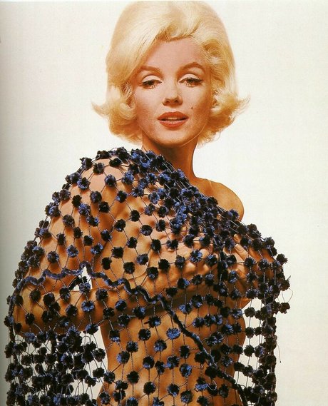 Marilyn Monroe art star pictures