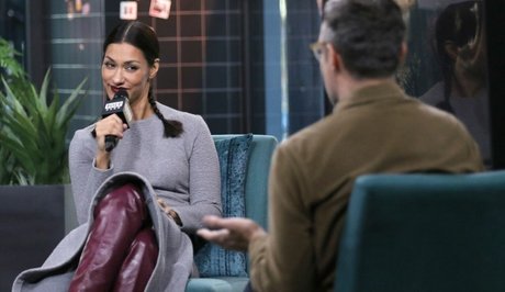 Janina Gavankar hot pornstar pictures