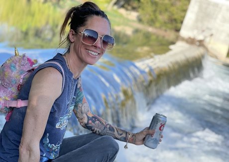 BarbieTheWelder hot star image