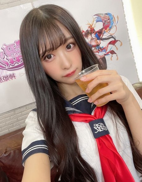 Naomi Majima model top gallery