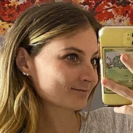 Only Coral best actress pics