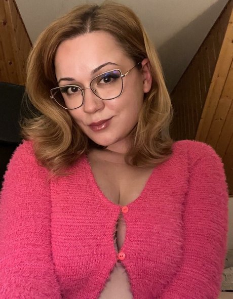 Hailey Cooper model perfect picture