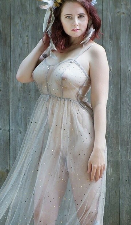 any tasia model art galleries