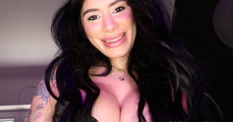 Ellie Alien ASMR model naked gallery