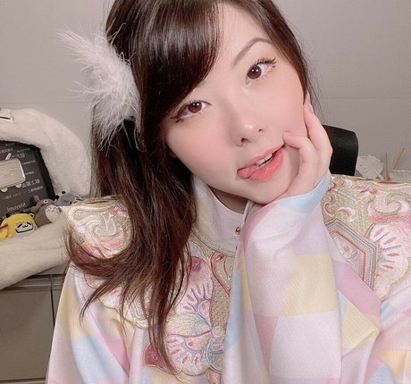 Julia Nakamura top actress photos