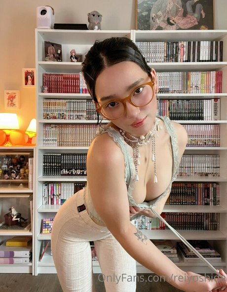 Rei Yoshida beautiful model gallery