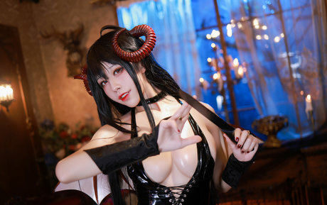 Miao Aqua sexy model photos