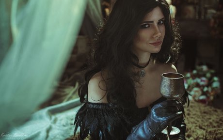 Miroslava Ladovir star top picture