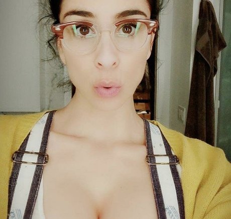 Sarah Silverman free pornstar img