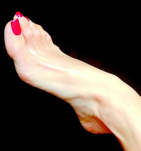 Talia Riva star nudes image