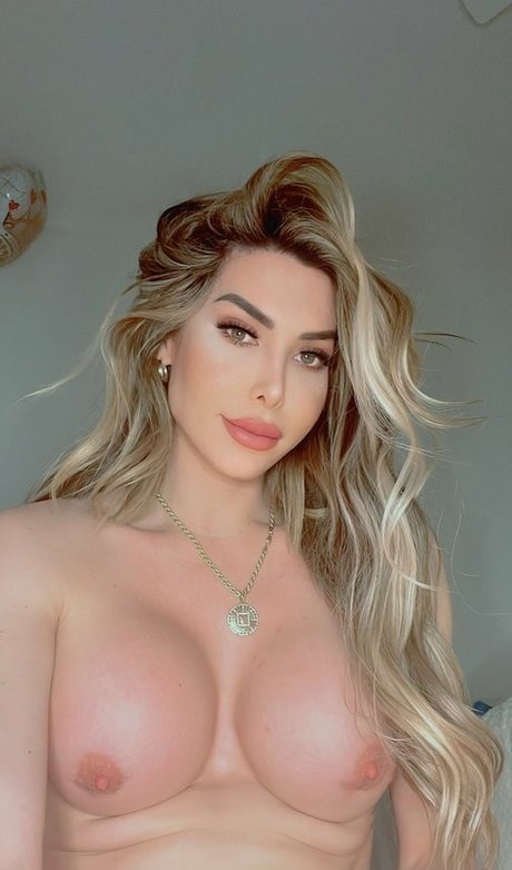 Sofia Dior high quality model images