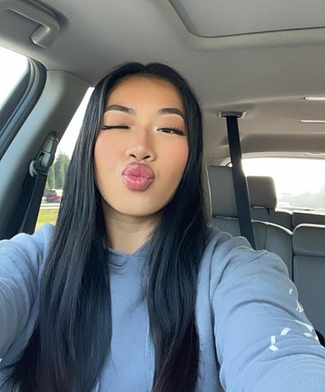 Kimberly Nguyen sex model images