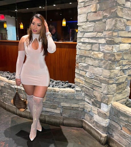 Kimberly Nguyen hot model pics