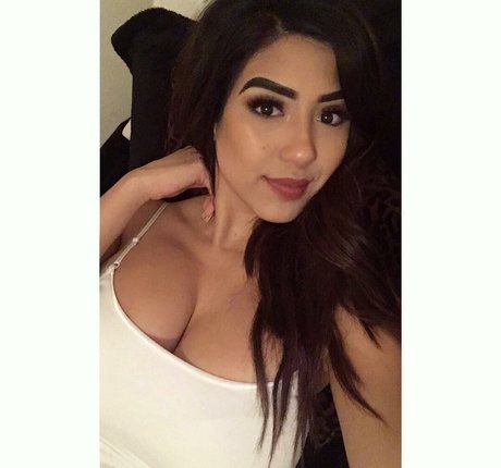 Alexandra Nicole pornstar perfect pic