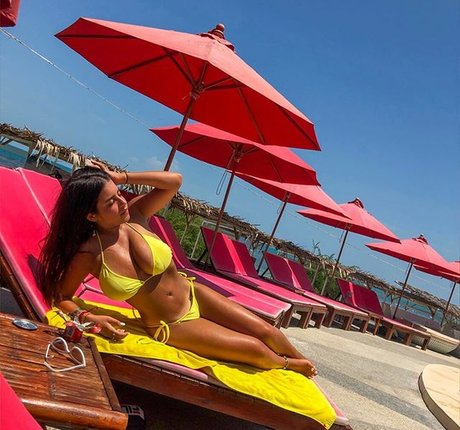 Almog Bismuth star naked photos