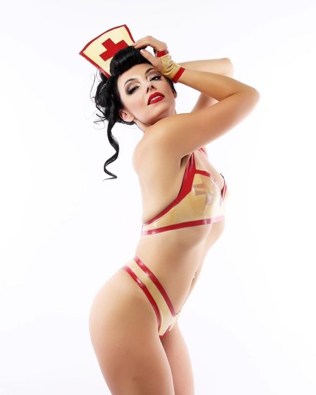 PussNYC pornstar sex image