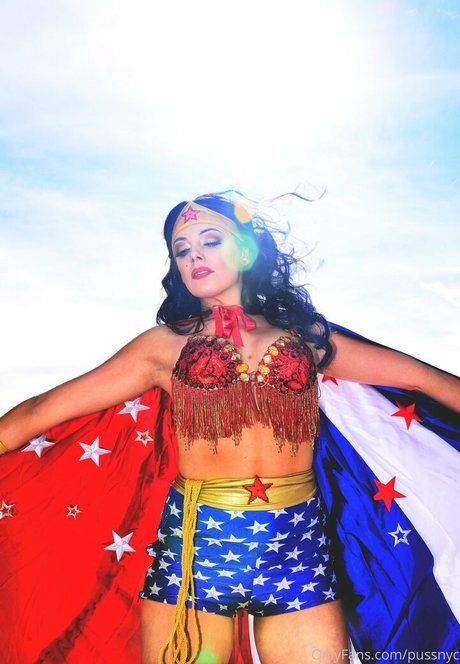 PussNYC model nice pic