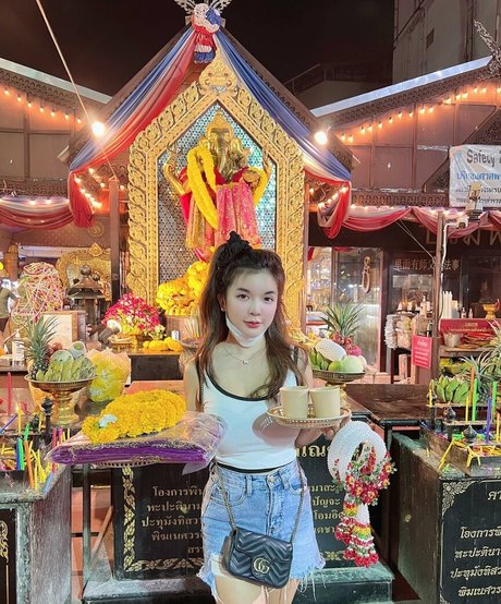 Wanvisa Yodprasart erotic model photos